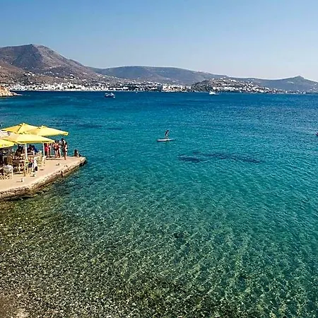 Petalides 3* パロス島